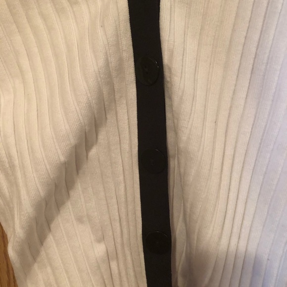 Jones NewYork Button up Sweater - Picture 7 of 8